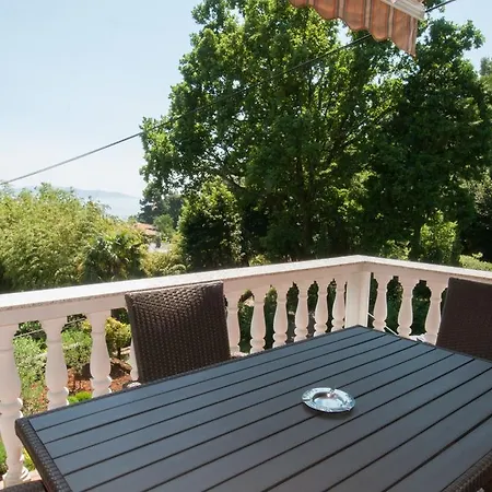 Apartment Salona